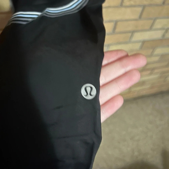 Lululemon Speed Limit Crop 23" Black Striped Nulux Leggings Pants Size 4 - Picture 4 of 7